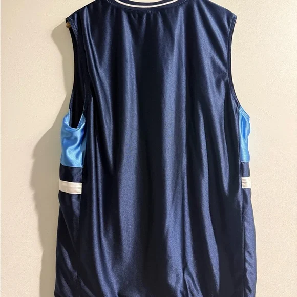 Vintage Nike Navy and Light Blue Sleeveless Jersey - Picture 3 of 3